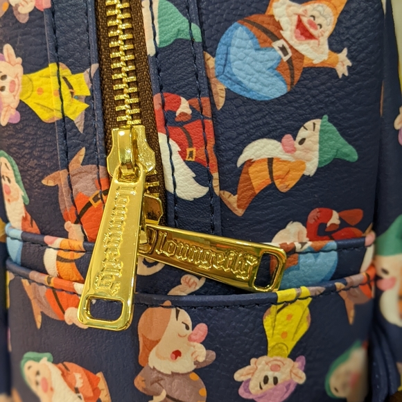 Loungefly Disney Snow White and the Seven Dwarfs AOP Mini Backpack - Exclusive - Picture 5 of 7